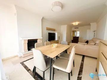 2 bedroom Apartment for Sale in Río Real-71249