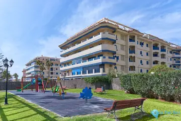 3 bedroom Apartment for Sale in San Luis de Sabinillas-71318