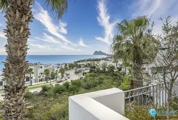 2 bedroom Apartment for Sale in La Alcaidesa-71439
