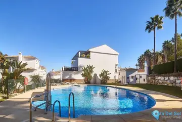 3 bedroom House for Sale in Lauro Golf-71527