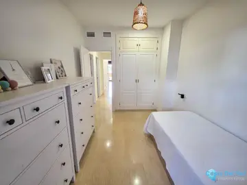 3 bedroom Apartment for Sale in La Duquesa-71628