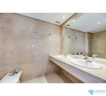 2 bedroom Apartment for Sale in Nueva Andalucía-71624