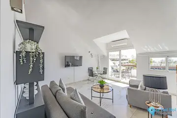 2 bedroom Apartment for Sale in The Golden Mile-71729