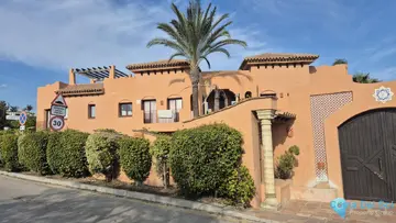 2 bedroom Apartment for Sale in Los Flamingos-71756