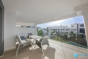 2 bedroom Apartment for Sale in Selwo