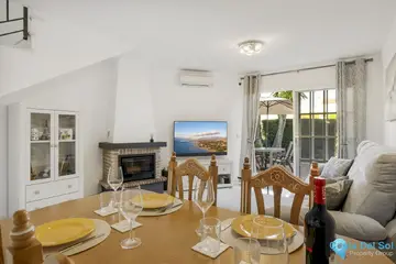 2 bedroom House for Sale in Bel Air-72034