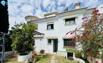 3 bedroom House for Sale in Mijas