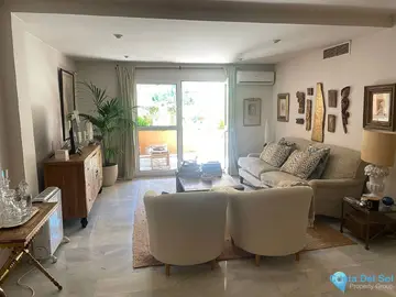 2 bedroom Apartment for Sale in The Golden Mile-72136