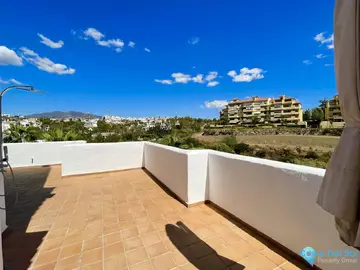 3 bedroom Apartment for Sale in New Golden Mile-72196