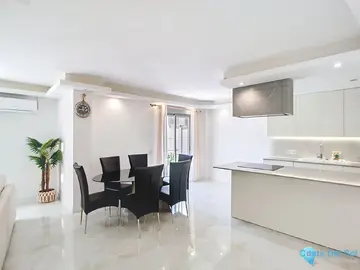 3 bedroom Apartment for Sale in Estepona-72365