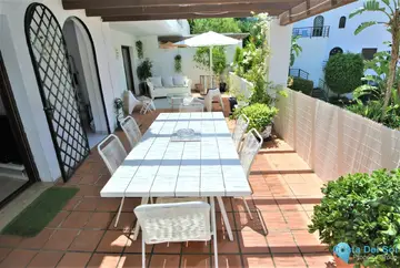 2 bedroom Apartment for Sale in The Golden Mile-72413