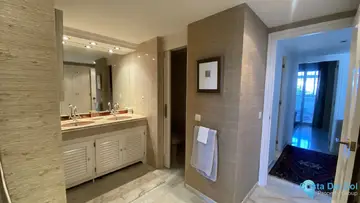 2 bedroom Apartment for Sale in Bel Air-72436