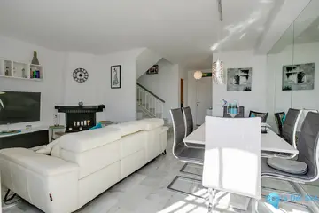 3 bedroom House for Sale in Bel Air-72684