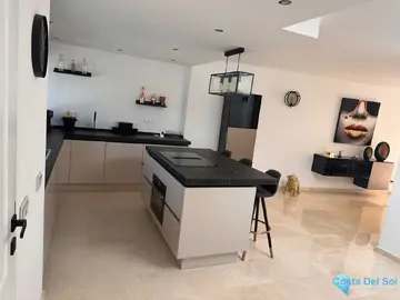 2 bedroom Apartment for Sale in New Golden Mile-72752