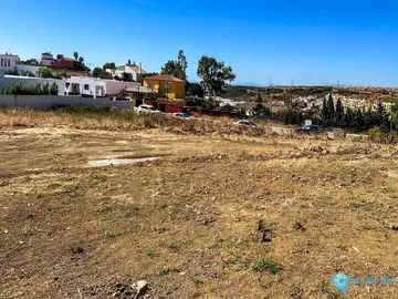 1657m2 Plot for Sale in Estepona-72837