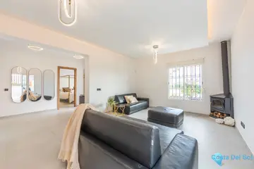 3 bedroom House for Sale in La Duquesa-72908