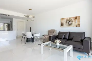3 bedroom Apartment for Sale in Bel Air-73187