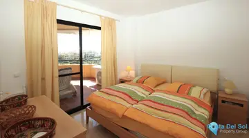 3 bedroom Apartment for Sale in Selwo-73295