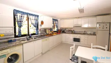 3 bedroom Apartment for Sale in Selwo-73299