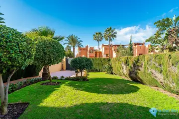 4 bedroom House for Sale in Riviera del Sol-73432