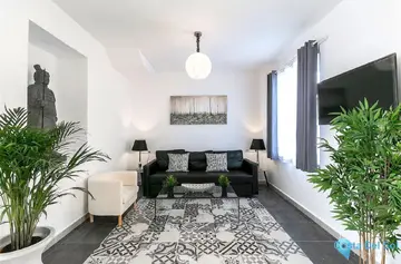 3 bedroom House for Sale in Málaga Centro-73979