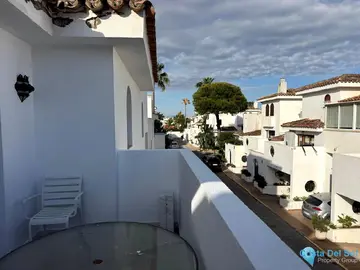 3 bedroom House for Sale in New Golden Mile-74085