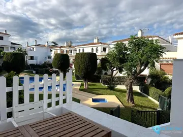 3 bedroom House for Sale in New Golden Mile-74088