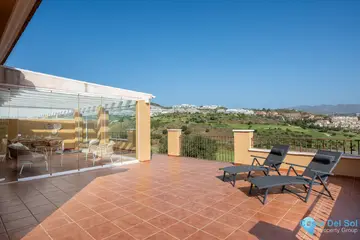 2 bedroom Apartment for Sale in Calanova Golf-74150