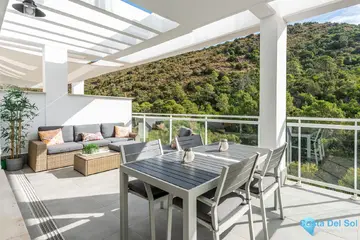 2 bedroom Apartment for Sale in Benahavís-74167
