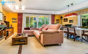 4 bedroom House for Sale in Riviera del Sol-2899
