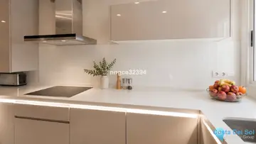 2 bedroom Apartment for Sale in San Pedro de Alcántara-74247