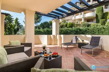 2 bedroom Apartment for Sale in Benahavís-74902