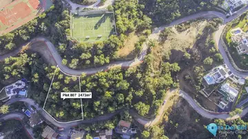 2473m2 Plot for Sale in La Mairena-74927