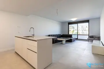 2 bedroom Apartment for Sale in Estepona-75074