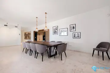 2 bedroom Apartment for Sale in La Mairena-75164