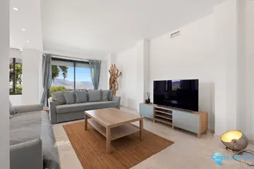 2 bedroom Apartment for Sale in La Mairena-75162