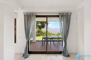 2 bedroom Apartment for Sale in La Mairena-75163