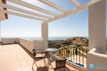2 bedroom Apartment for Sale in Calahonda-75336