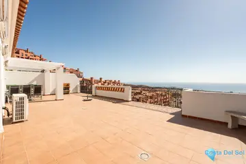 2 bedroom Apartment for Sale in Calahonda-75349