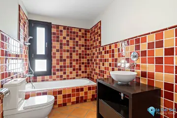 4 bedroom House for Sale in Benahavís-75410