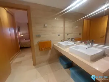 2 bedroom Apartment for Sale in Benahavís-75511