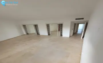 3 bedroom Apartment for Sale in Estepona-3057