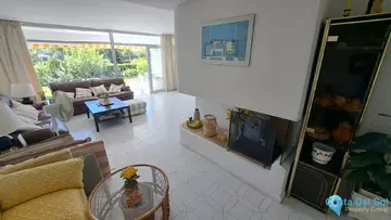 3 bedroom House for Sale in Miraflores-75763