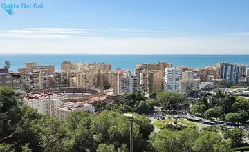 3 bedroom Apartment for Sale in Málaga Centro