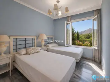 2 bedroom Apartment for Sale in Nueva Andalucía-75989
