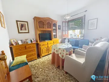 5 bedroom House for Sale in Estepona-76090