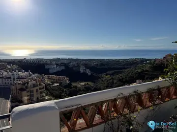 3 bedroom Apartment for Sale in Calahonda-76133