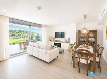 3 bedroom Apartment for Sale in Estepona-76301