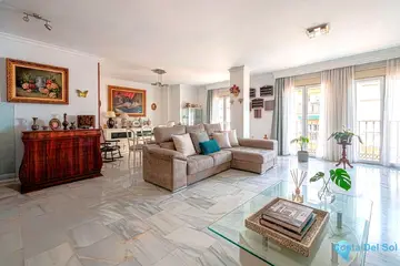 4 bedroom Apartment for Sale in Málaga-76338
