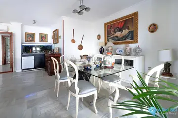 4 bedroom Apartment for Sale in Málaga-76339